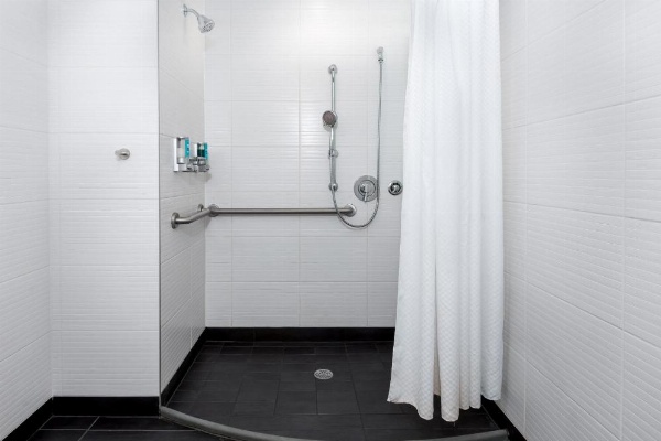 Aloft - Asheville Downtown image 16