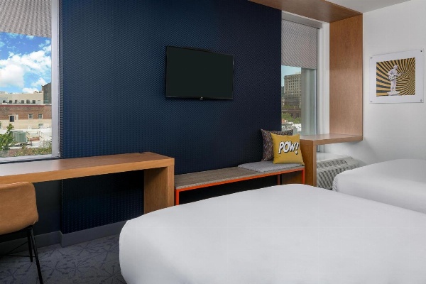 Aloft - Asheville Downtown image 7